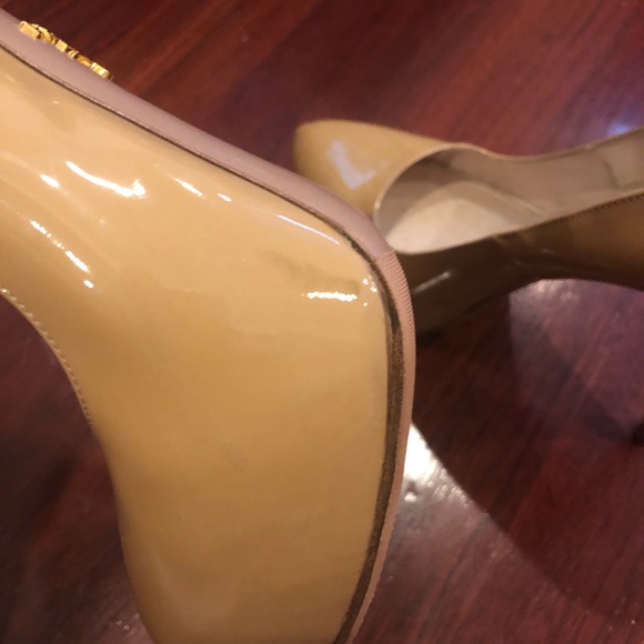 Prada stilettos (Nude) - Picture 5 of 6